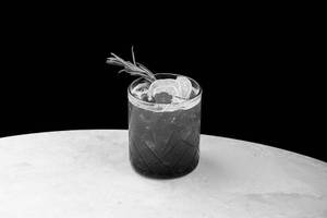 Cold Brew With Sparkling Water & Cranberry Juice