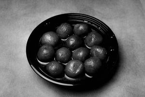 Gulab Jamun 750 Ml Box (12 Pcs)