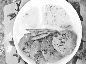 Kand puri [1 plate 100gm]