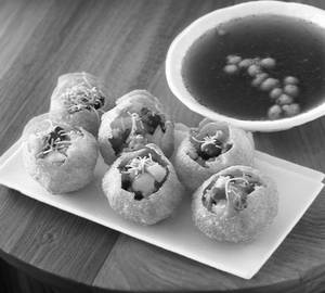 Aloo pani puri