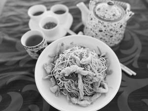 Hakka Noodles Chicken