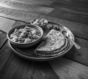 Aloo Sabji + 2tawa Paratha