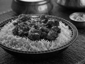 Azqan Special Bhuna Boneless Biryani (Large / Serves 2)