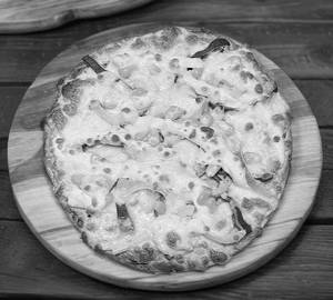 Capsicum Corn Onion Pizza (8 Inch)