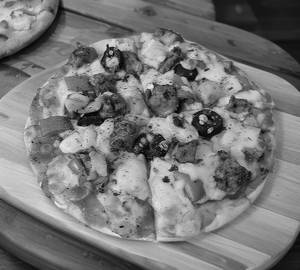 Chicken tikka pizza( 7 inches)