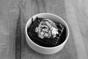 Brownie With Hot Fudge