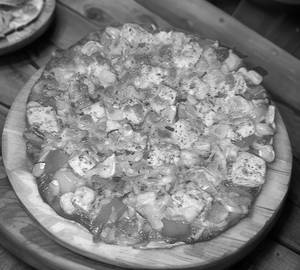 Paneer Veggie Supreme Pizza