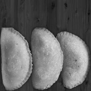 Mava Dry Fruit Dry Gujiya 3 Pcs