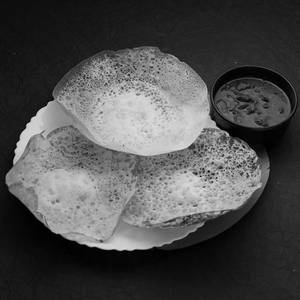 3 Appam + Poth