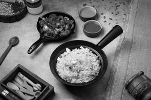 Egg Fried Rice With Chilli Chicken