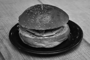 Chicken Tikka Burger With Cheese