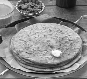 Aloo Pyaz Paratha