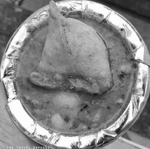 Samosa Aloo Ki Sabji