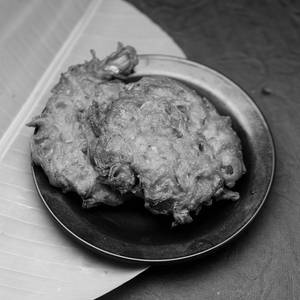 Ulli Vada(onion Vada)