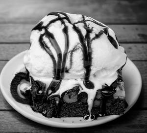 Sizzling Brownie