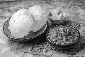 Chola batura