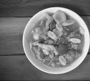 Chicken With Baby Corn Gravy (8pcs)