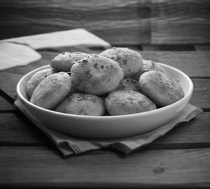 Peri Peri Masala Suji Appe [8 Pieces]