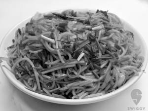 Veg Chow Mein (hakka)