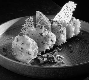 Schezwan Pepper Prawns