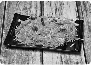 Chilli Garlic Noodles