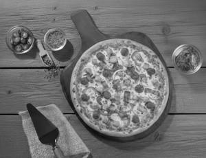 Smoked Chicken Pizza