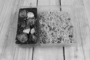 Veg Fried Rice + Chilli Paneer Combo [Serves 1] (1 Bowl