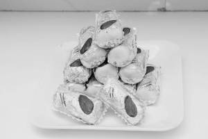 Mava Badam Roll
