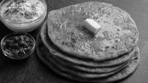 Tawa paneer paratha