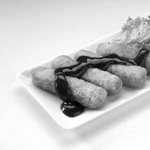 Veggie Sticks (8 Pcs)