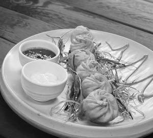 Fried momos [6 pieces]