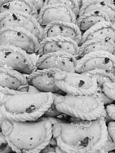 Dry Fruit Gujiya