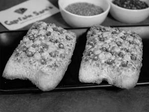 Supreme Garlic Bread