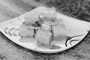 Kesar Anjeer Barfi