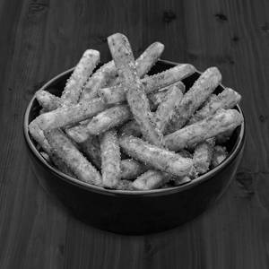 Masala French Fries [175 G] With Mix Herbs & Mayo Dip