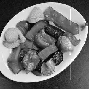 Exotic Seasonal Vegetable Salt & Pepper