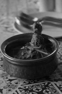 Shahi Murgh Do Pyaza (White Gravy)