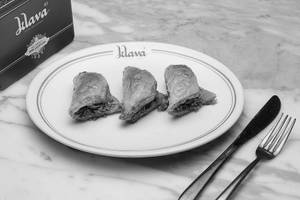 Sobiyet Pistachio Baklava