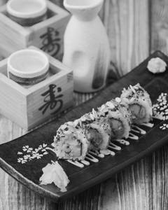Nikkei Prawn Tempura Uramaki