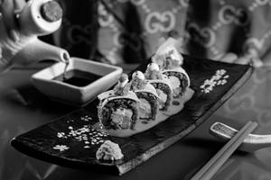 Foo Yam Bean Uramaki