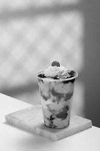 Black Berry Sundae