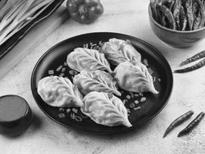 Chicken Momo Steamed (6 Pcs)