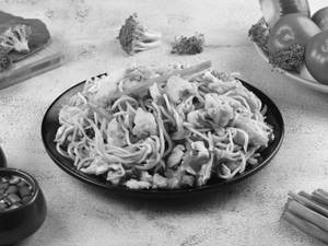 Egg Chicken Chowmien