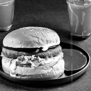Paneer burger