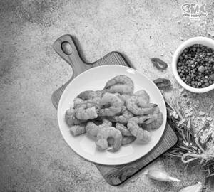 Jumbo Prawns Cleaned & Deveined – 250G