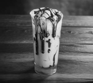 Thick Cold Coffee With Vanila Ice Cream