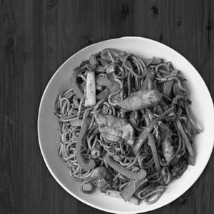 Chickenschezwan Noodle