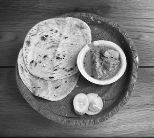 1 Parota with Chicken Chops 