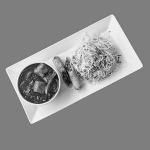 Chilli Paneer Gravy + Noodles + Spring Roll (2Pc)