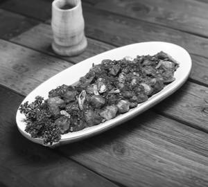 Schezwan Fish Dry Basa (6pcs)